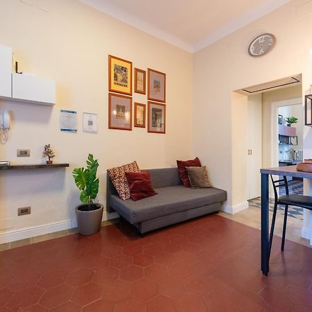10' Duomo & Central Station Large Apartment Милан Экстерьер фото