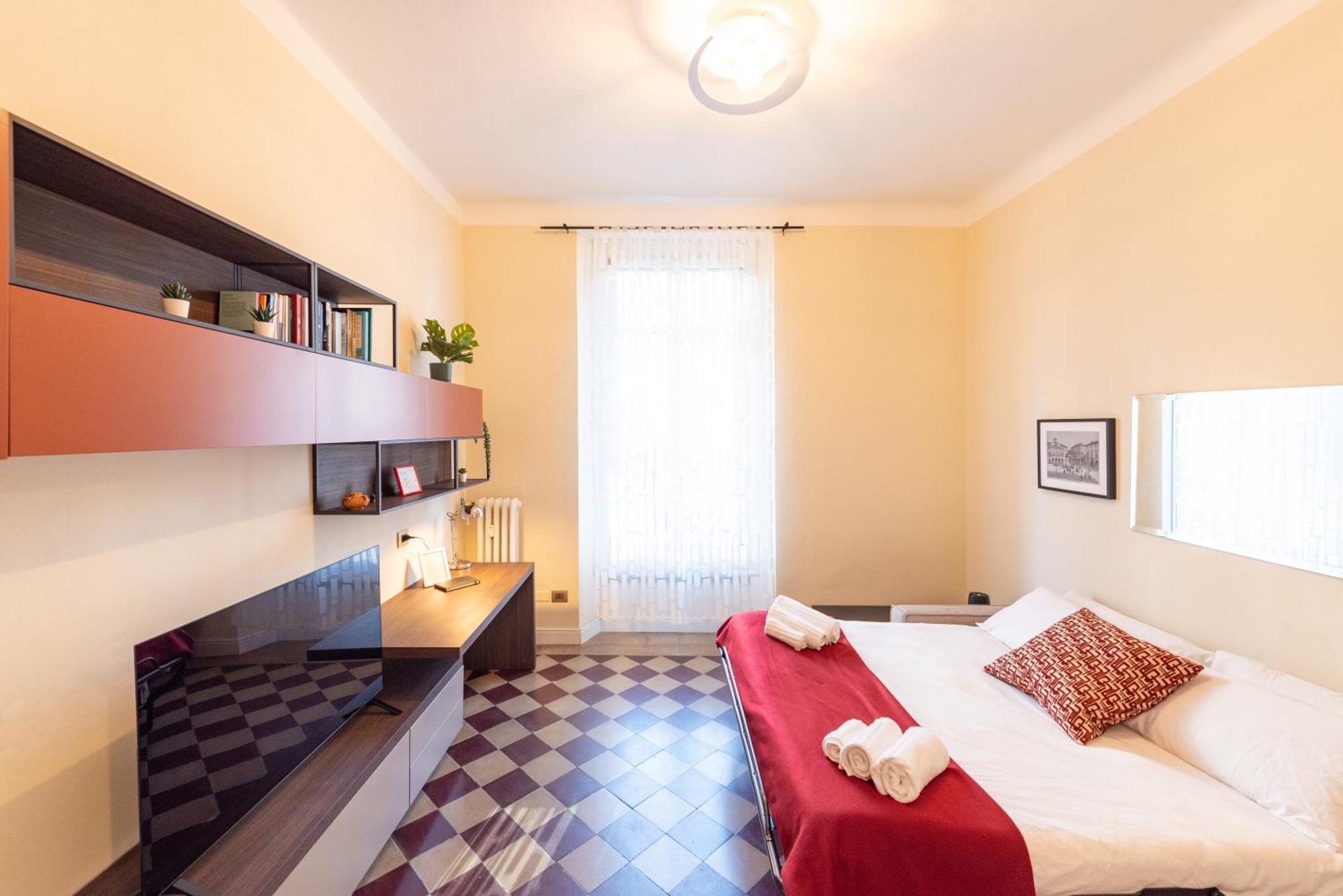 10' Duomo & Central Station Large Apartment Милан Экстерьер фото